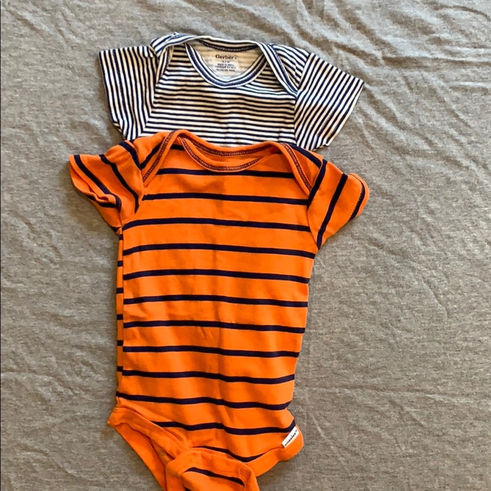 Gerber Short Sleeved Onesie, 0-3 Months